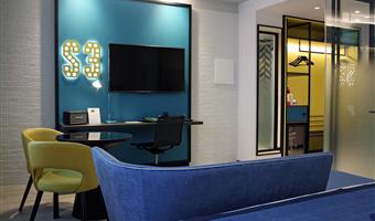 juniorsuite, 1 lit king size, non fumeur, chambre executive, divan, peignoir et chaussons