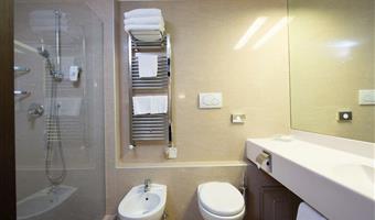 2 lits simples, non fumeur, chambre familiale, canapé-lit