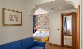 1 lit queen size, chambre d'affaires