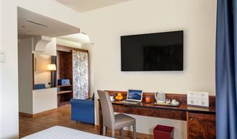 1 lit queen size, chambre d'affaires