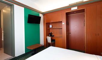 1 lit queen size, economy