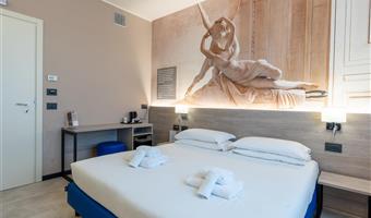 1 lit king size 1 lit simple, chambre classique, lits jumeaux sur demande