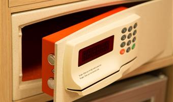 1 lit simple, non fumeur, ecran lcd, wi-fi gratuit, pc safe, bouilloire
