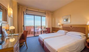 2 lits simples, chambre classique, balcon