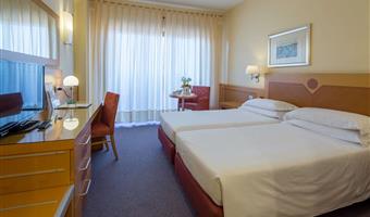 2 lits simples, chambre classique, balcon
