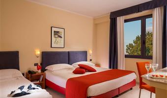 1 lit king size 1 lit simple, non fumeur, chambre triple