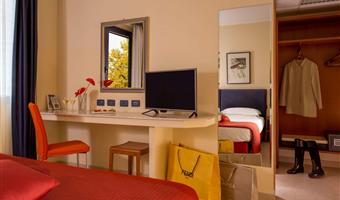 1 lit king size 1 lit simple, non fumeur, chambre triple