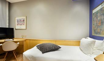 chambre petite, 1 lit simple, non fumeur