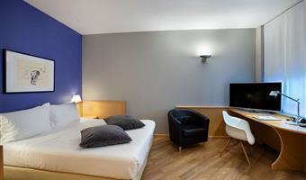 1 lit queen size, non fumeur