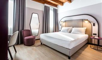 1 lit king size, non fumeur, chambre superieure, parquet, ensemble de produits de toilette de catégorie supérieure