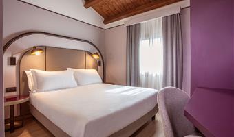1 lit king size, non fumeur, chambre superieure, parquet, ensemble de produits de toilette de catégorie supérieure