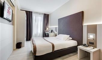 1 lit simple, chambre standard, wi.fi gratuit, bouilloire, accès gratuit au gymnase