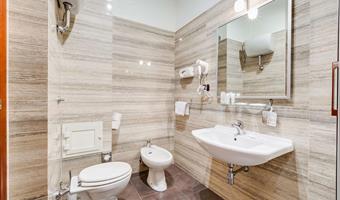 2 lits simples, chambre standard, wi.fi gratuit,  bouilloire, accès gratuit au gymnase