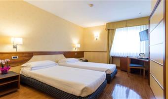 2 lits simples, chambre classique