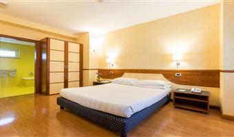 1 lit king size, chambre confort, balcon