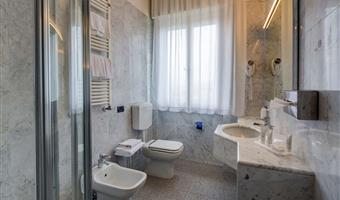 1 lit queen size, chambre classique