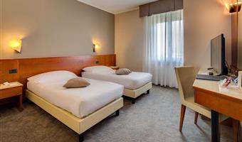 2 lits simples, chambre classique