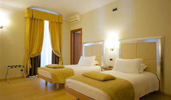 2 lits simples, chambre standard, 14 m², chaînes sky, wi-fi, cafetière/théière, chambres non-fumeurs