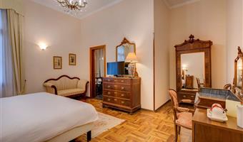 1 lit queen size, non fumeur, chambre deluxe