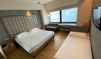 1 lit king size 1 lit simple, chambre triple standard, wi-fi, fenêtres insonorisées, coffre-fort