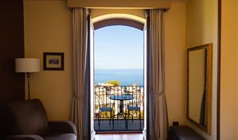 1 lit queen size et 1 lit simple, chambre standard :