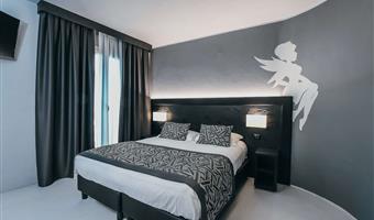 1 lit queen size et 1 lit simple, non fumeur, chambre familiale