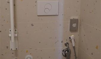 1 lit queen size et 1 lit simple, non fumeur, chambre confort, convertible en deux lits simples