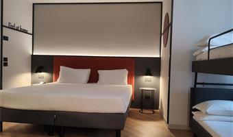 1 lit king size, non fumeur, chambre confort, canapé convertible en lit superposé, convertible en deux lits simples