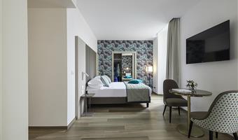 1 lit queen size, non fumeur, chambre deluxe, vue sur la mer, petit déjeuner complet