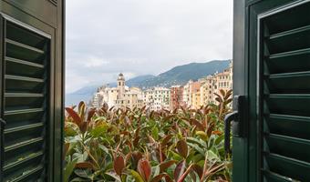 1 lit queen size, non fumeur, chambre deluxe, vue sur la mer, petit déjeuner complet