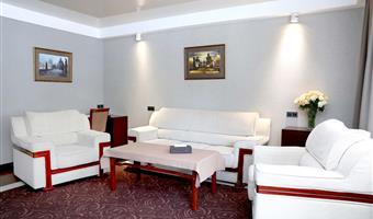 appartamento - 1 letto king size, 2 letti singoli, camere non fumatori, camera per famiglie, due camere da letto, terrazza, collegamento wi-fi, bollitore per tè e caffè, colazione completa