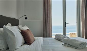 deluxe con mini piscina privata, vista mare,  1 letto matrimoniale king size, camere non fumatori, terrazza, colazione completa