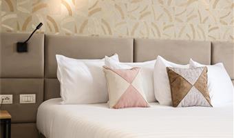 1 letto matrimoniale queen size, camere non fumatori, camera deluxe, colazione completa