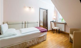 appartamento - 2 camere 3 letti, posizione tranquilla, kitchenette, w-lan gratuita, caffè e tè, scrivania