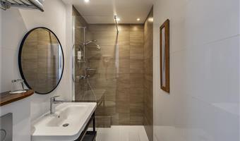 1 letto matrimoniale, camera comfort, bollitore per tè e caffè