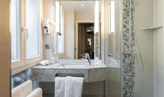 1 letto matrimoniale queen size, camera superior, aria condizionata, camera più grande