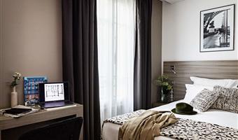 1 letto matrimoniale queen size, camera standard, doccia in camera, disegnare lo stile