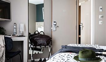 1 letto queen size, 2 letti singoli, camera per famiglie, 2 camere comunicanti, accesso privato, camera più grande, doccia e vasca da bagno