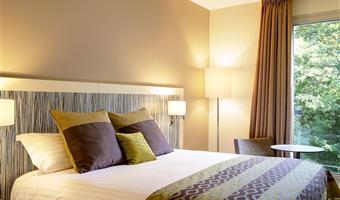 1 letto matrimoniale king size, camere non fumatori, camera standard, forest view, accesso gratuito a sanarium e centro fitness