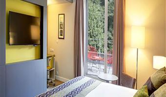 1 letto matrimoniale king size, camere non fumatori, camera per famiglie, camera superior, divano letto per bambini, bollitore per caffè, minibar gratuito