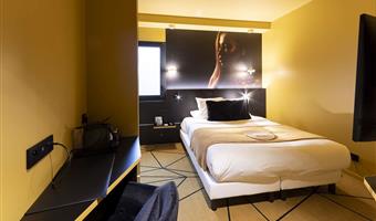 suite -1 letto king size, camere non fumatori, doccia