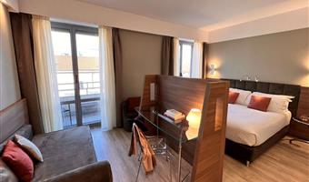1 letto queen size e 1 letto singolo, camera comfort, camera tripla