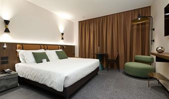 1 letto matrimoniale king size, camere non fumatori, camera deluxe, piano superiore, terrazza, welcome minibar, poltrona, coffee machine