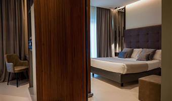 1 letto queen size e 1 letto singolo, camera standard, accesso a internet gratuito