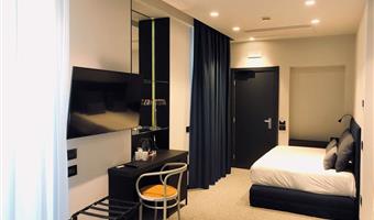 1 letto king size 1 letto queen size, suite junior, terrazza, wi-fi