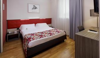 1 letto matrimoniale queen size, camera superior, divano letto per una persona