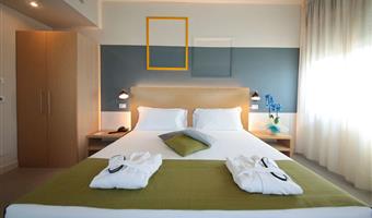 1 letto matrimoniale queen size, camera standard, letto doppio su richiesta