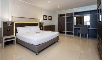 suite -1 letto queen size, camere non fumatori, divano letto, sala