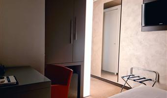 1 letto singolo, camera stile classico, terrazza