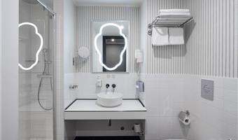1 letto queen size e 1 letto singolo, camera standard non fumatori, internet wireless gratuito